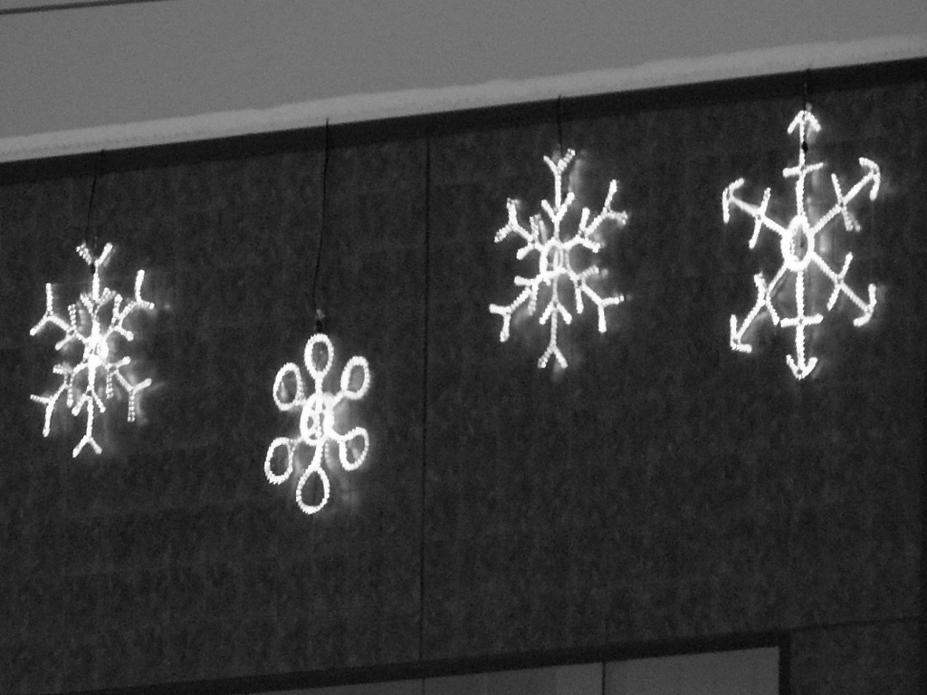 Giant Snowflakes by bjywamer