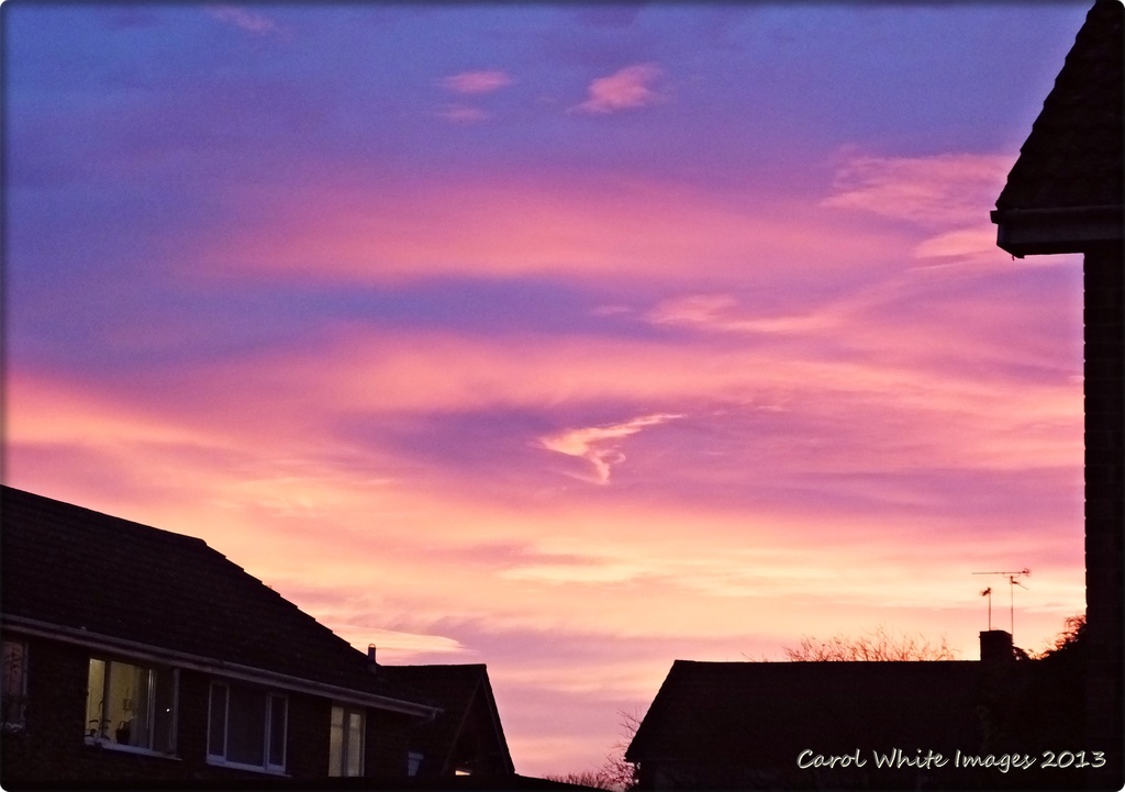 Red Sky In The Morning by carolmw