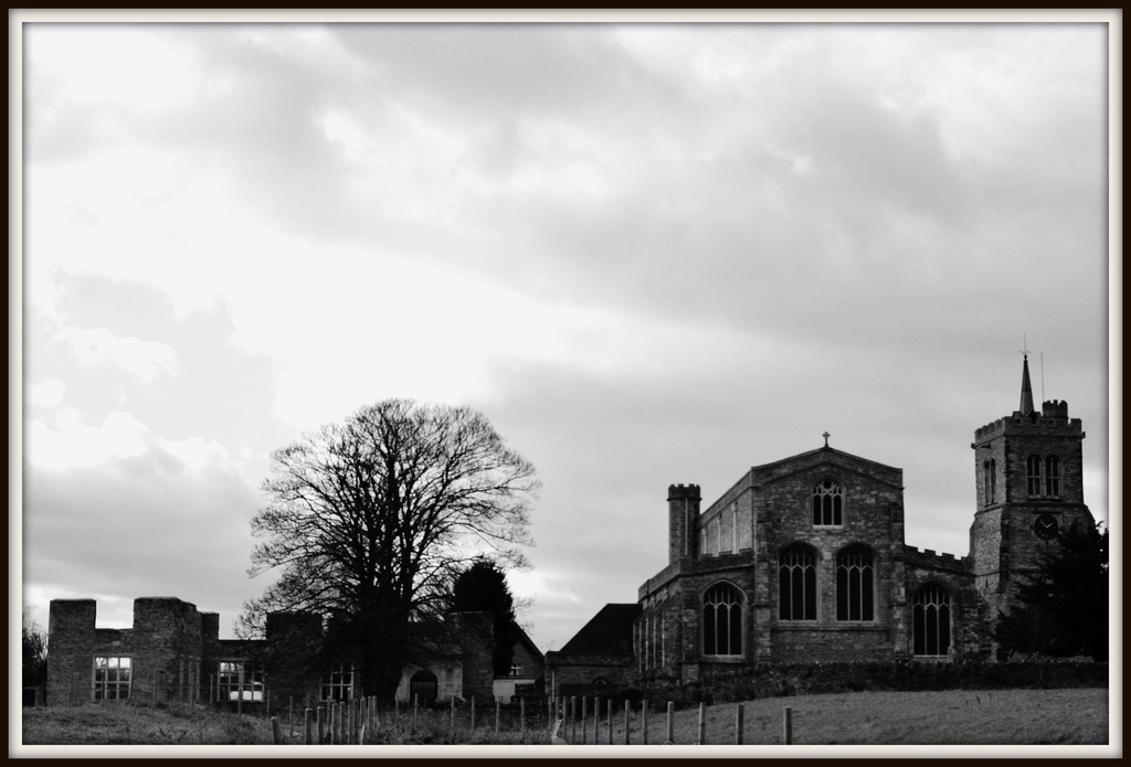 Elstow Abbey by rosiekind