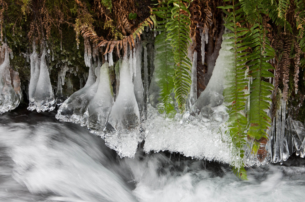 Icy Creek by vickisfotos