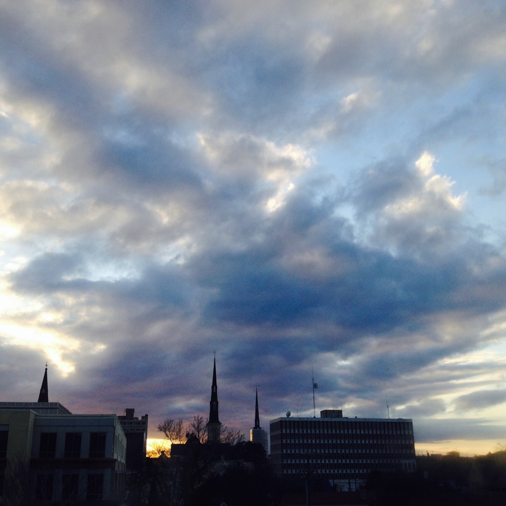 Sunset, downtown Charleston, SC by congaree