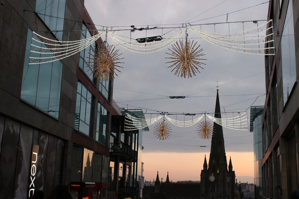 Birmingham at Christmas by bizziebeeme