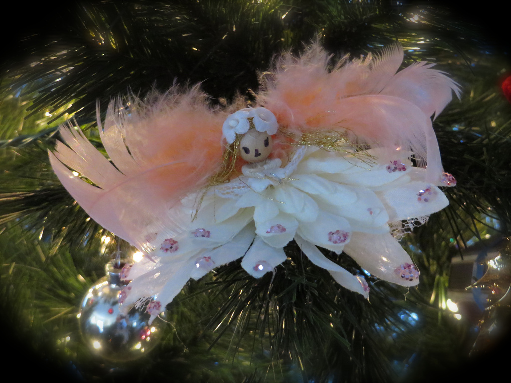 Christmas Fairy by rosiekerr