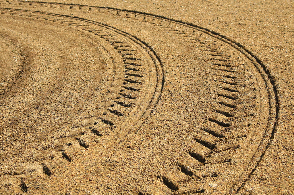 Tyre tracks by kiwinanna