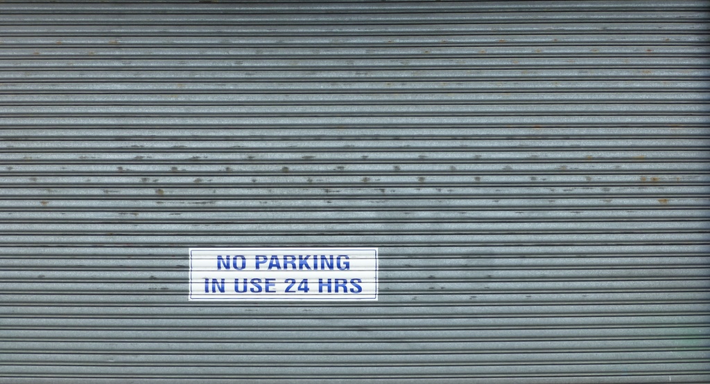 No Parking by kjarn
