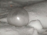 4th Jan 2014 - Frozen bubble