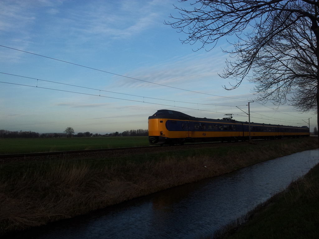 Westwoud ‎- Binnenwijzend by train365