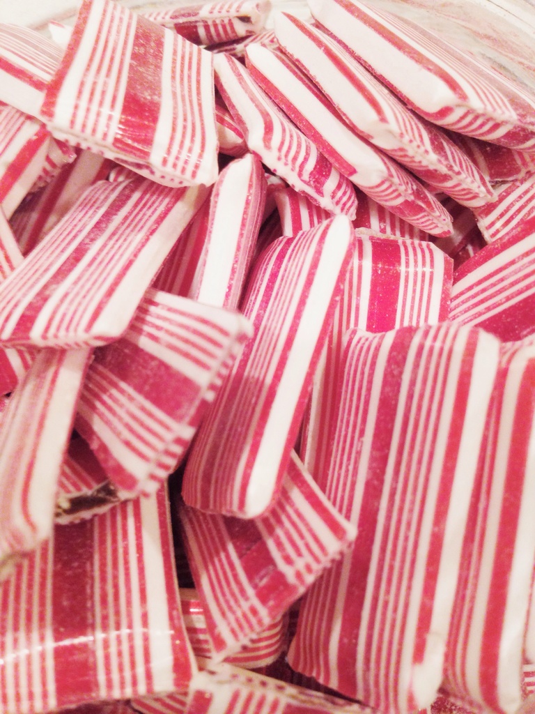 candy striper by bcurrie