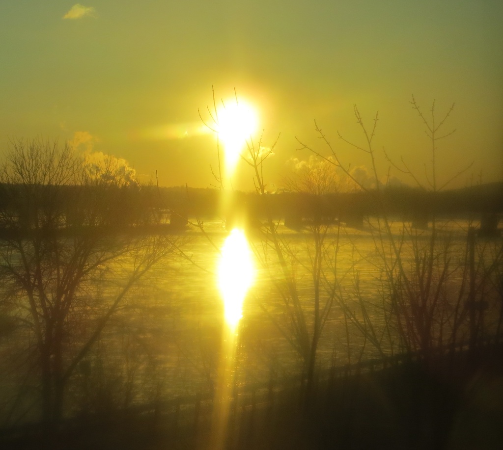 Sunrise over the Susquehanna by dancingmydance