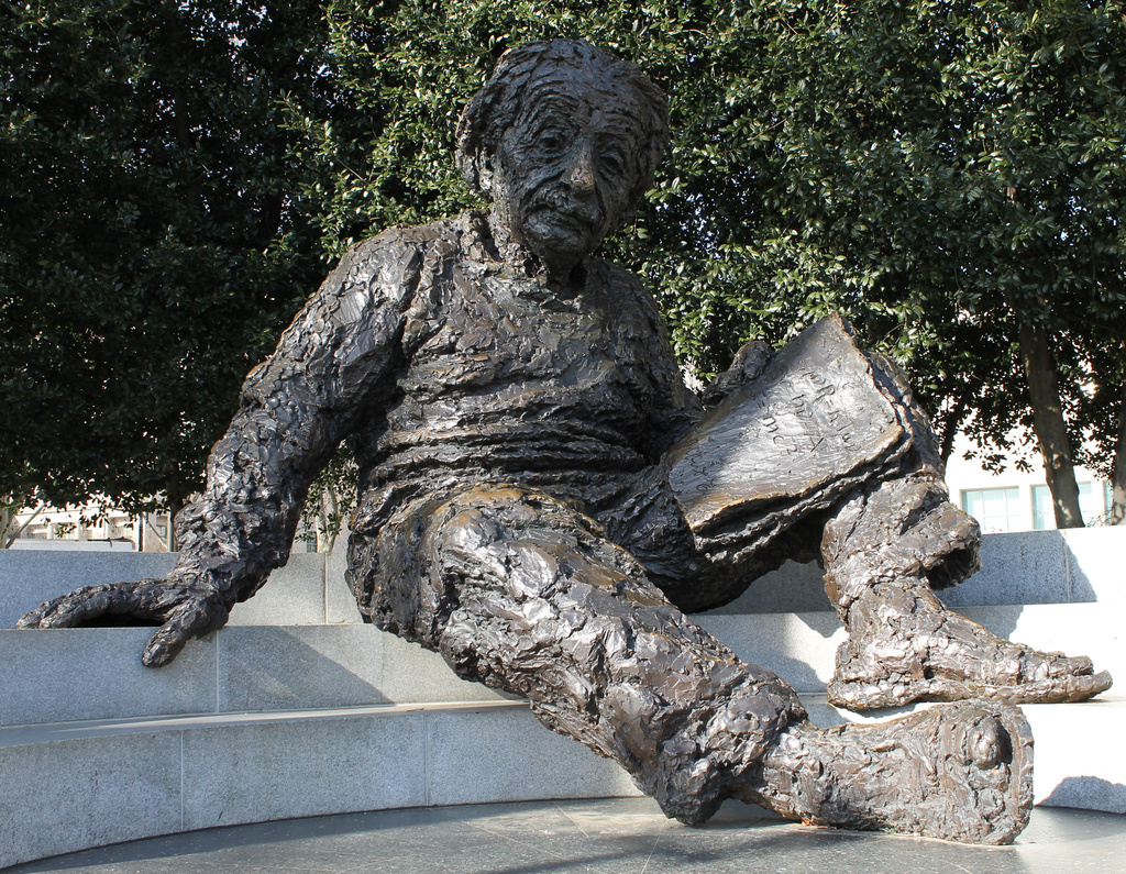 The Albert Einstein Memorial by khawbecker
