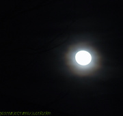 17th Jan 2014 - Me + Today's moon = love at first sight? ♥