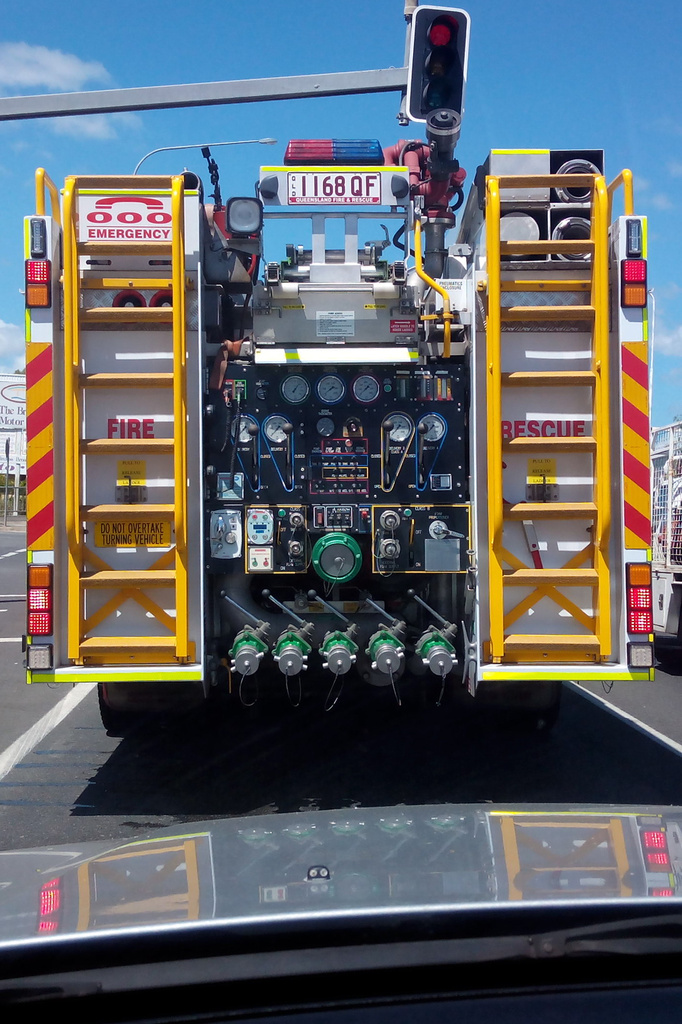 Queensland firetruck by jeneurell