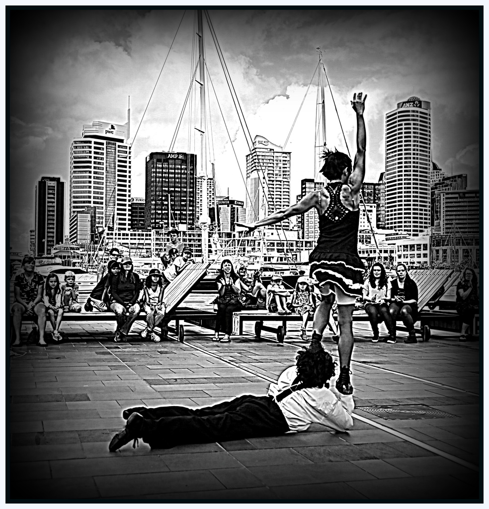 Buskers - Auckland by dide