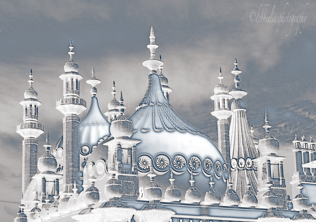 26.1.14 Icy Pavilion by stoat