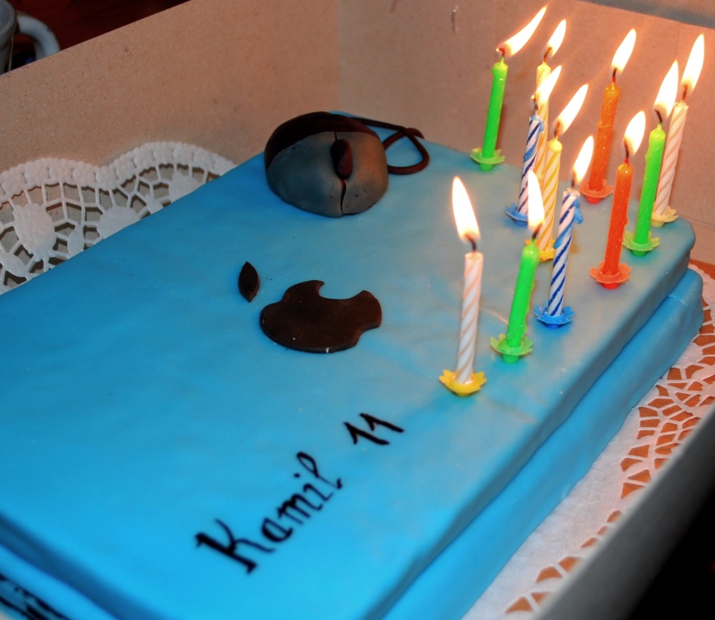 Birthday cake by pavlina