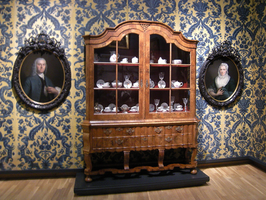 Display of an old Dutch interior by pyrrhula