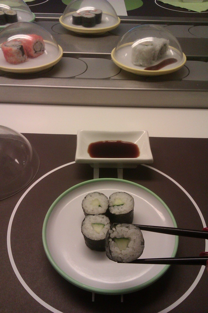 Sushi by nami