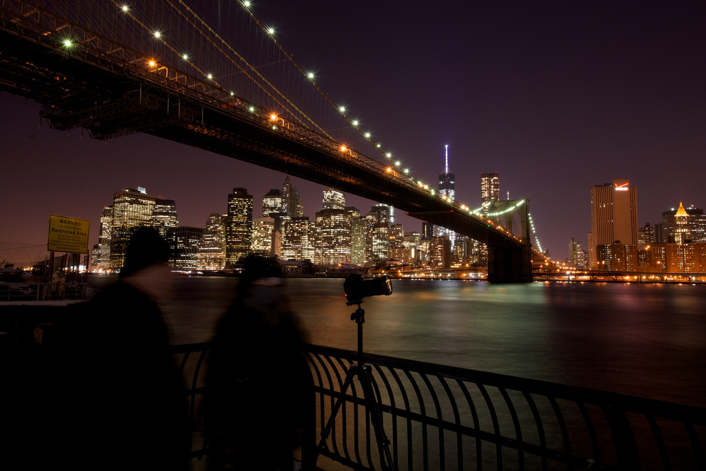 Ghosts of the Brooklyn Bridge by taffy