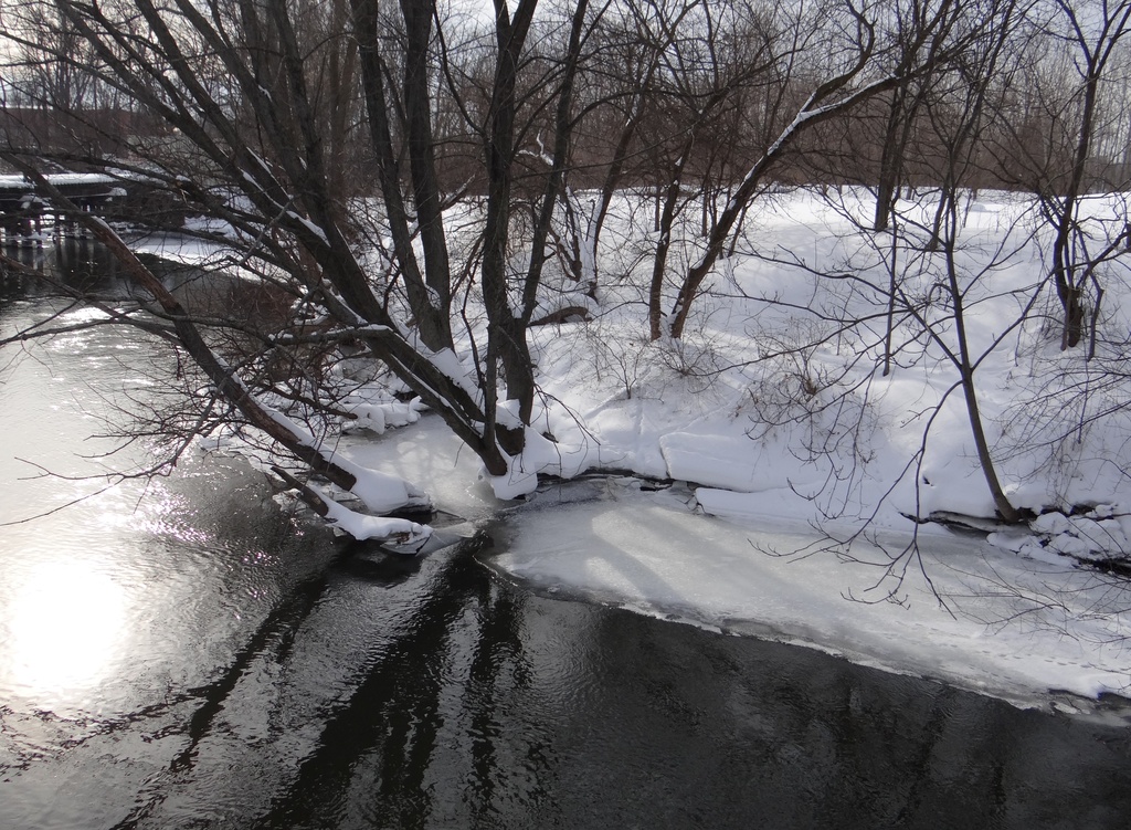 Snowy banks and icy water, Kalamazoo River by annepann