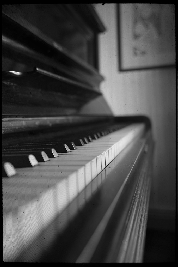 Piano by jeneurell