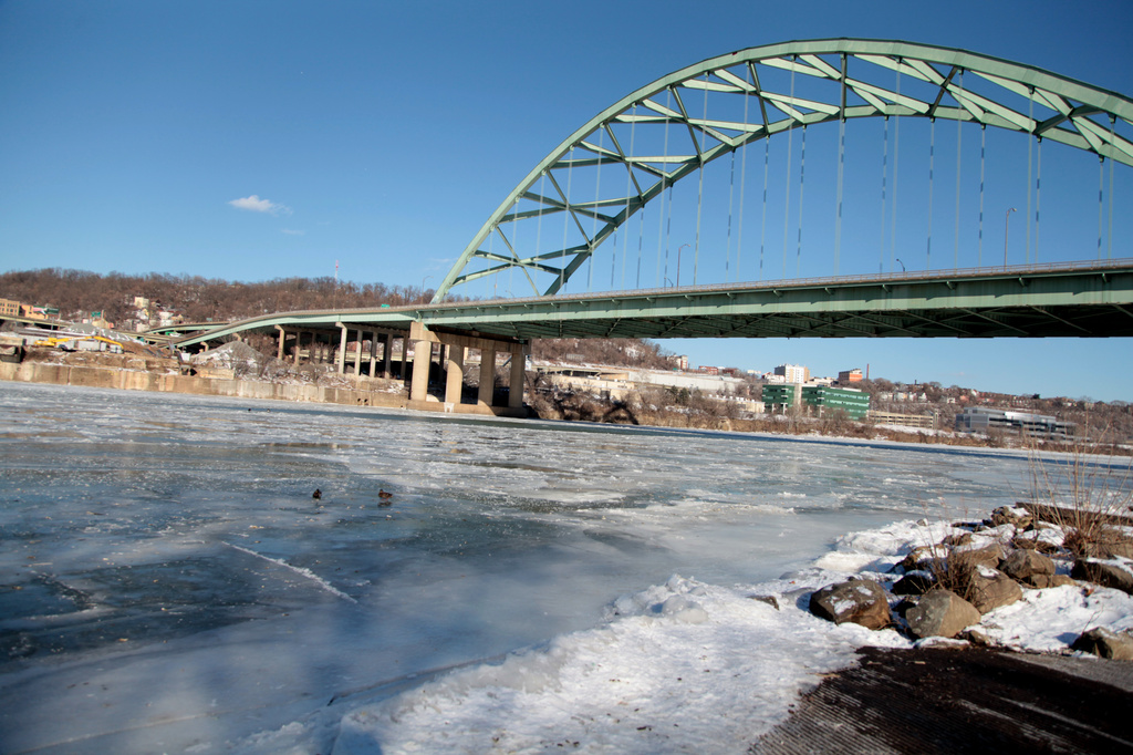 Frozen River by steelcityfox