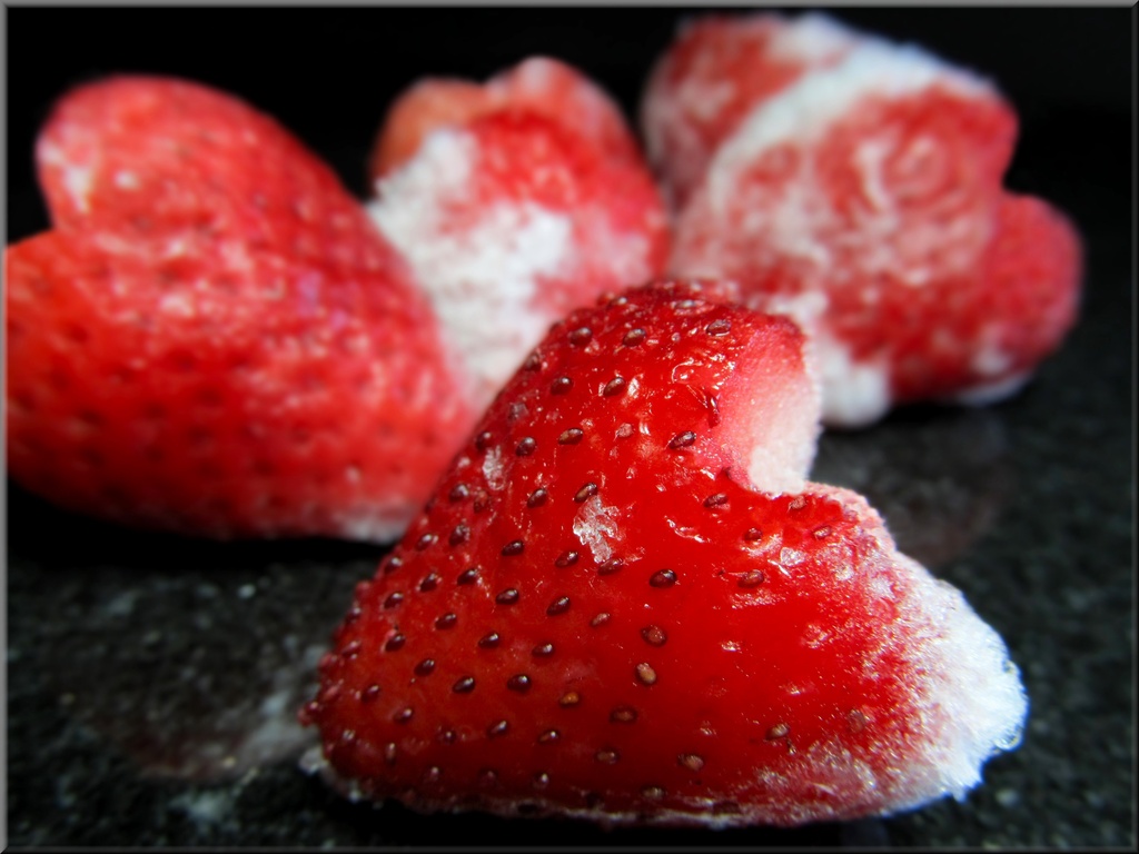 Frozen Strawberry Hearts by paintdipper