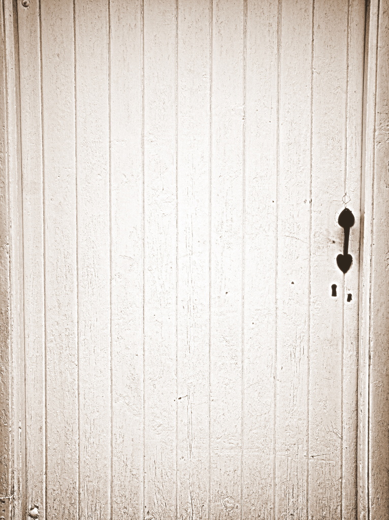 White door by boxplayer