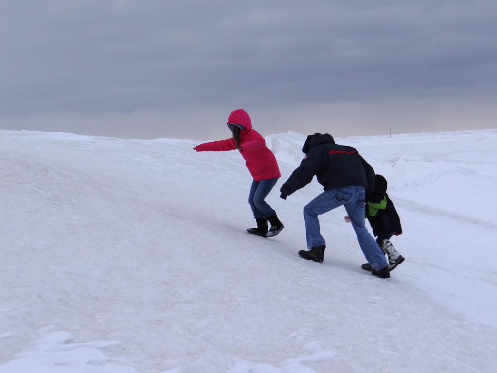 Running on frozen Lake Michigan by annepann
