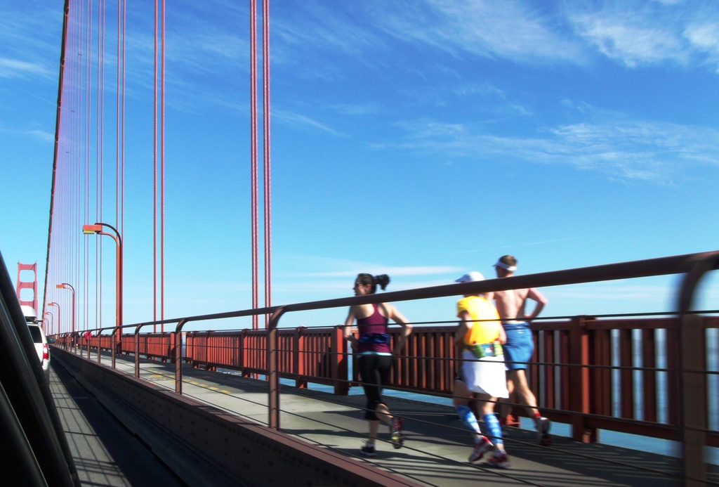 Golden Gate Runners by jnadonza