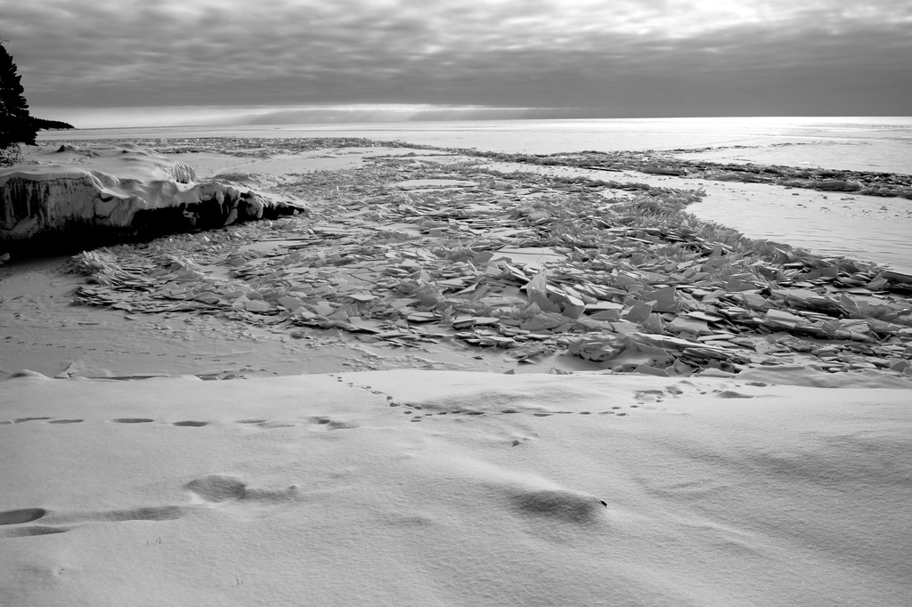 Wind blown Shards Lake Superior by tosee