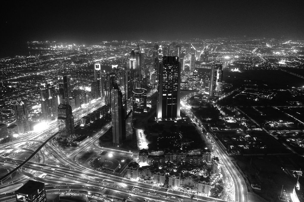 Black & white Dubai by cocobella