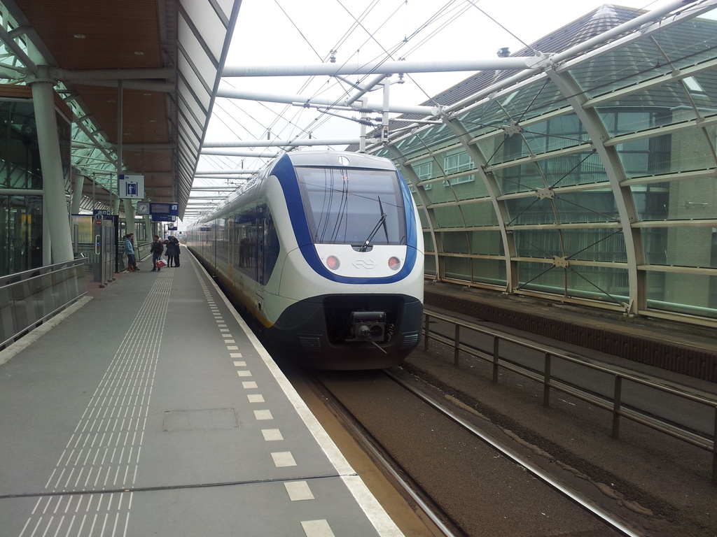 Houten - Station by train365