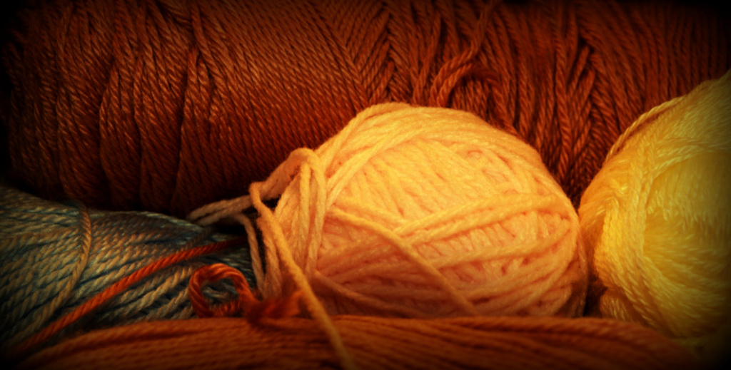 Day 84:  Y is for Yarn by sheilalorson