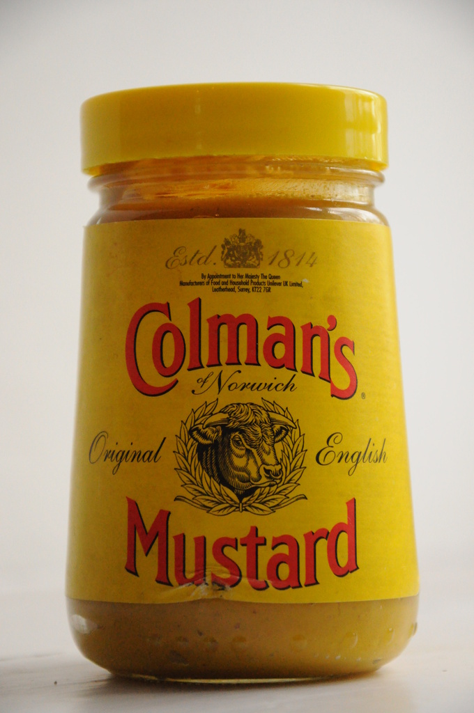 Mustard by overalvandaan