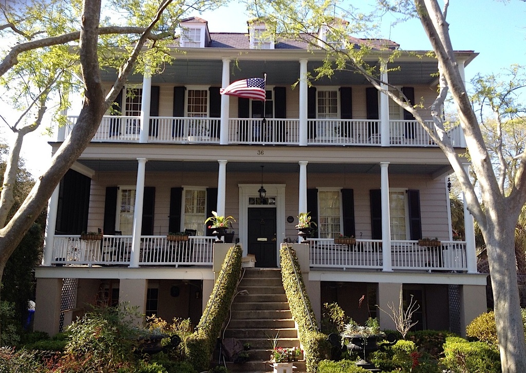 Old house, Wraggborough Neighborhood, historic Charleston, SC by congaree
