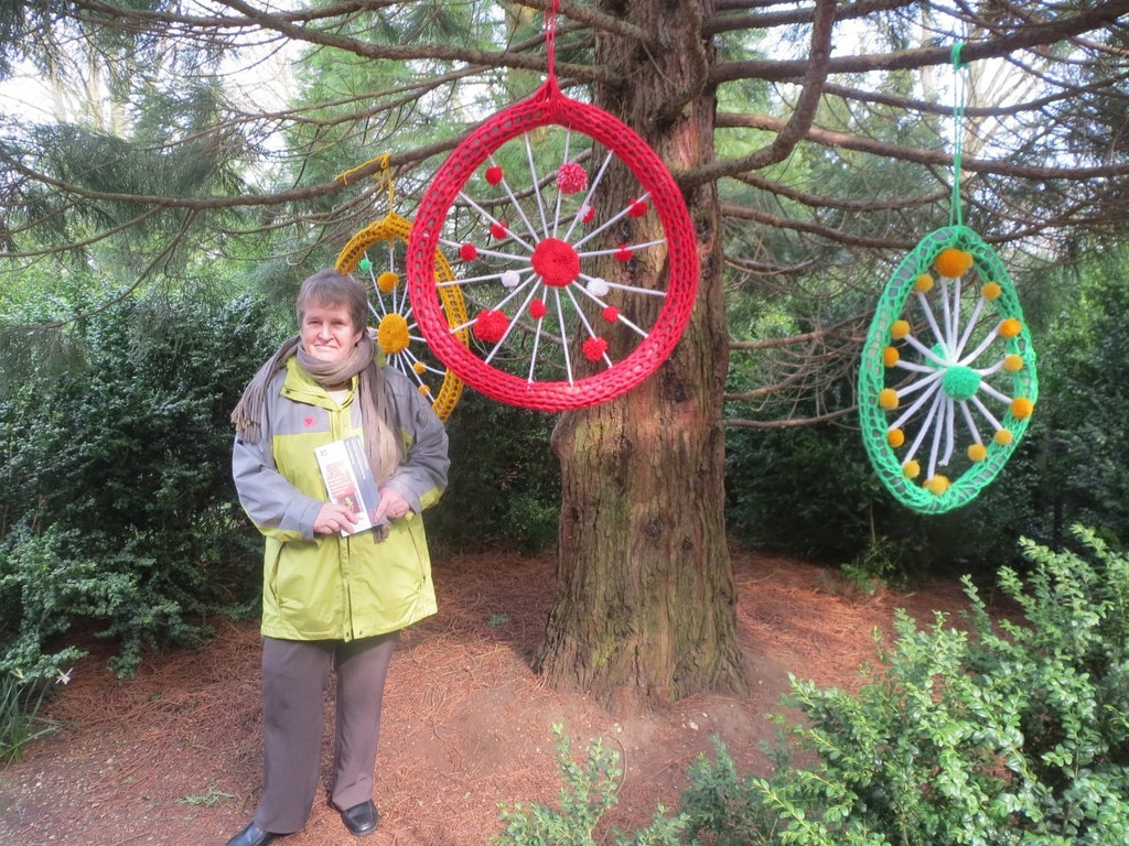 Yarn bombing at Anglesey Abbey by foxes37