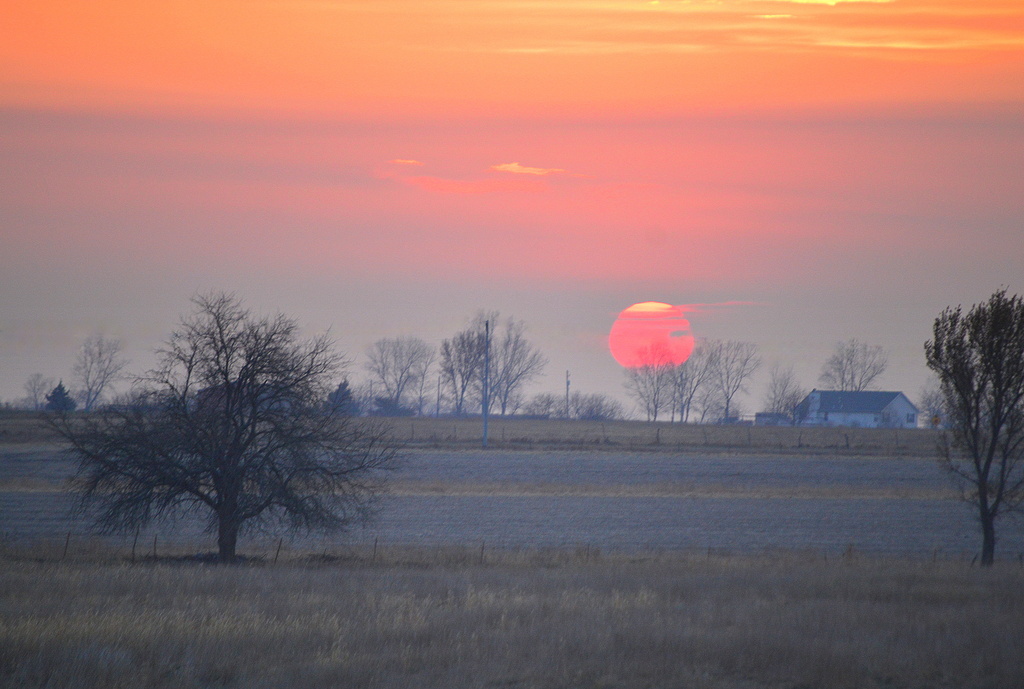 Salmon Sky - A Kansas Sunset by kareenking