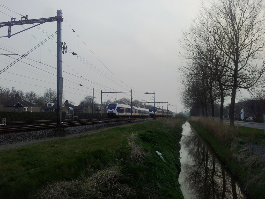 Hoorn - Dampten by train365
