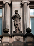 1st Apr 2014 - Guildhall Statue