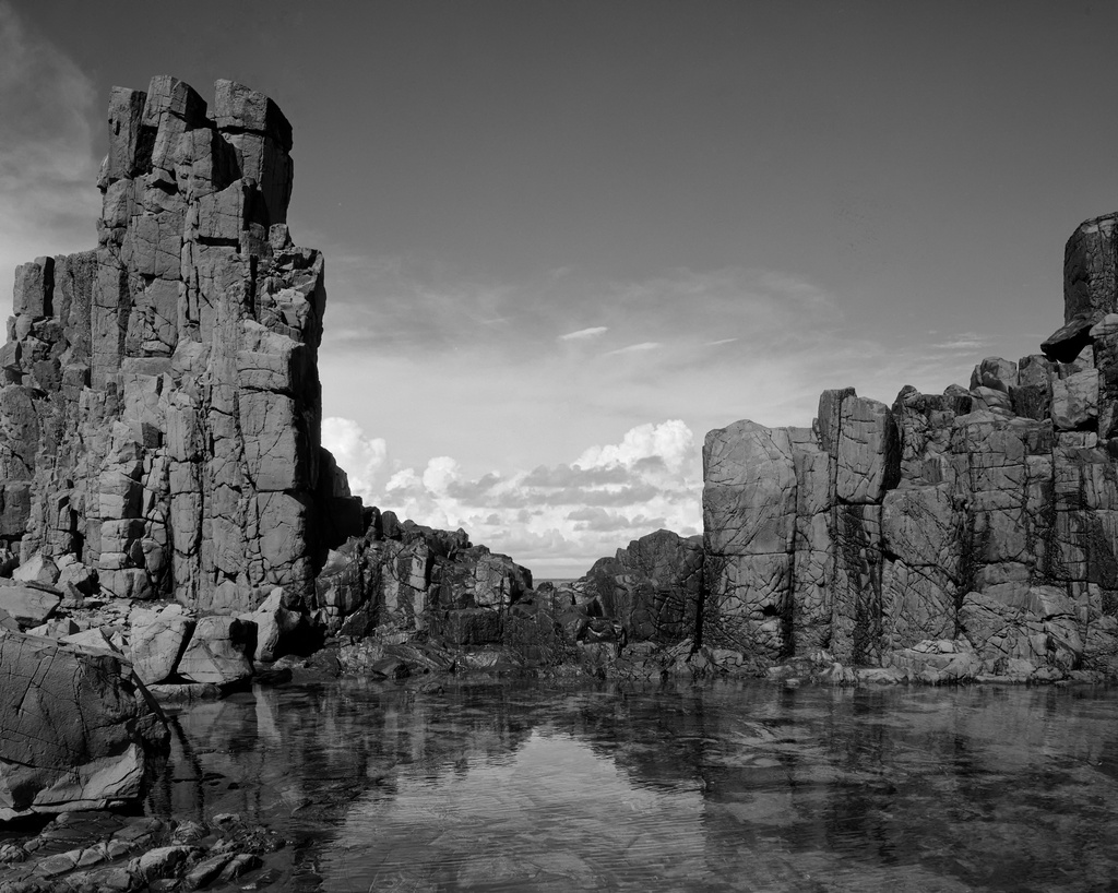 Pool and pillars by peterdegraaff