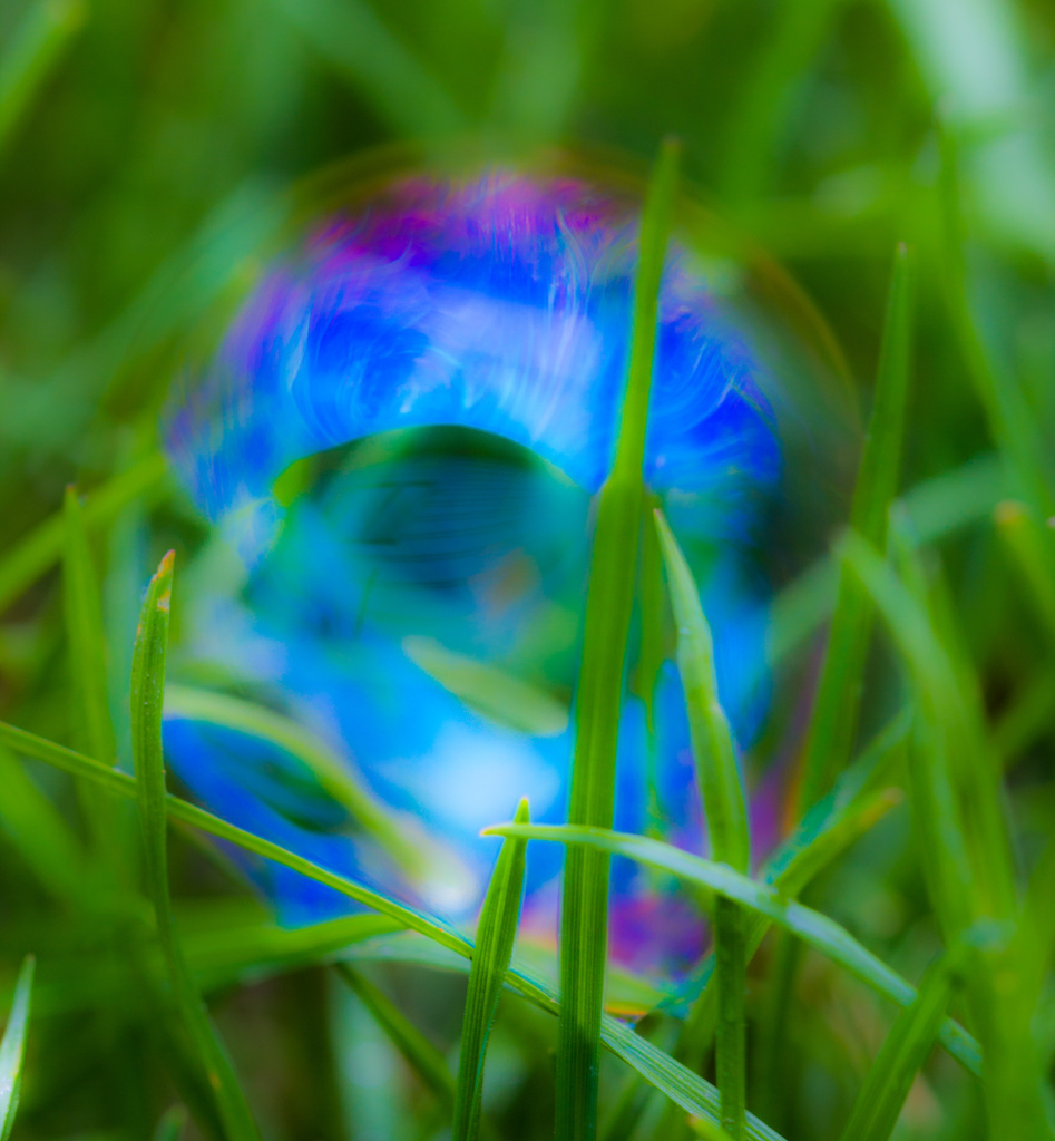 abstract bubble by aecasey