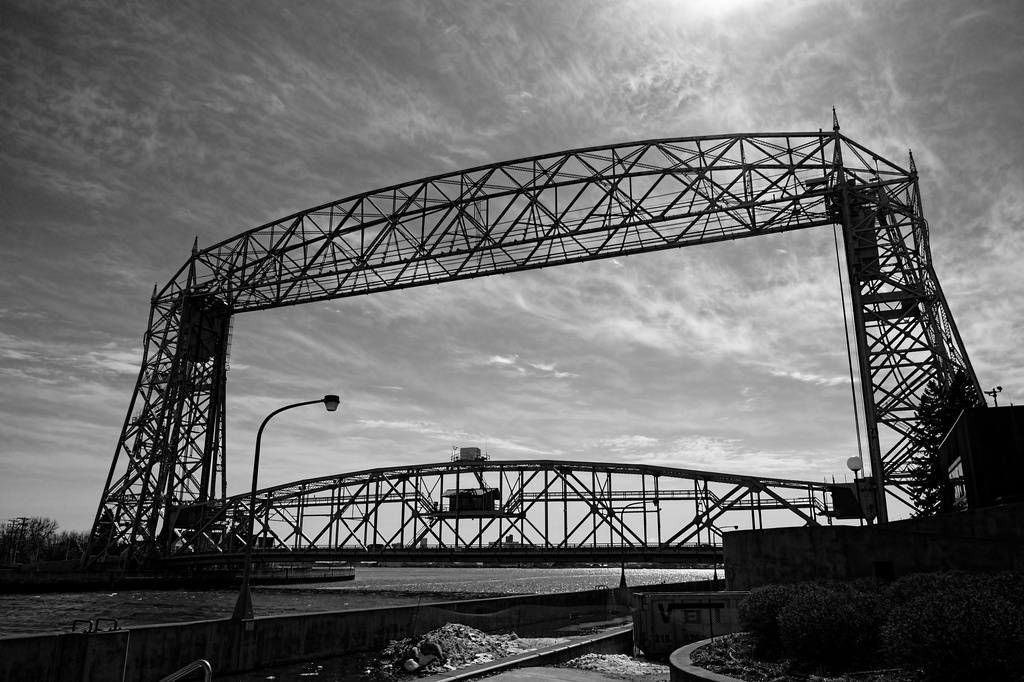 Dulurh Aerial Lift Bridge by tosee