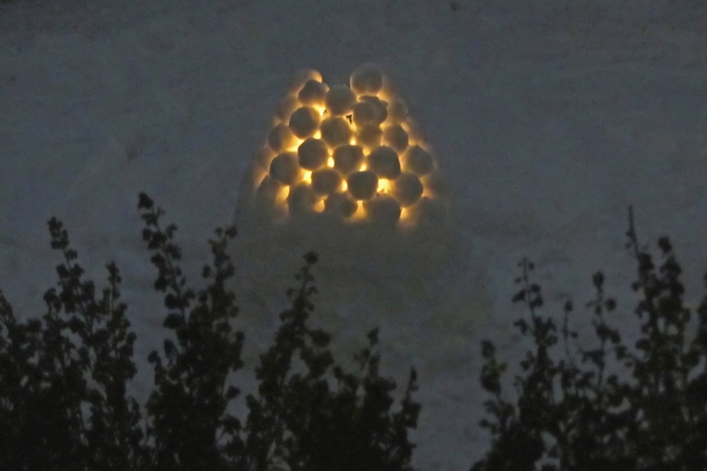 Snow lantern IMG_5435 by annelis