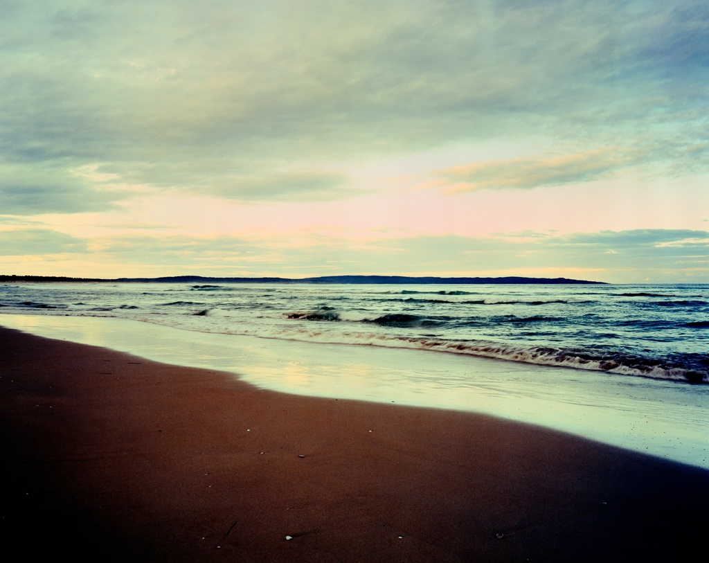 Bherwerre Beach at dusk by peterdegraaff