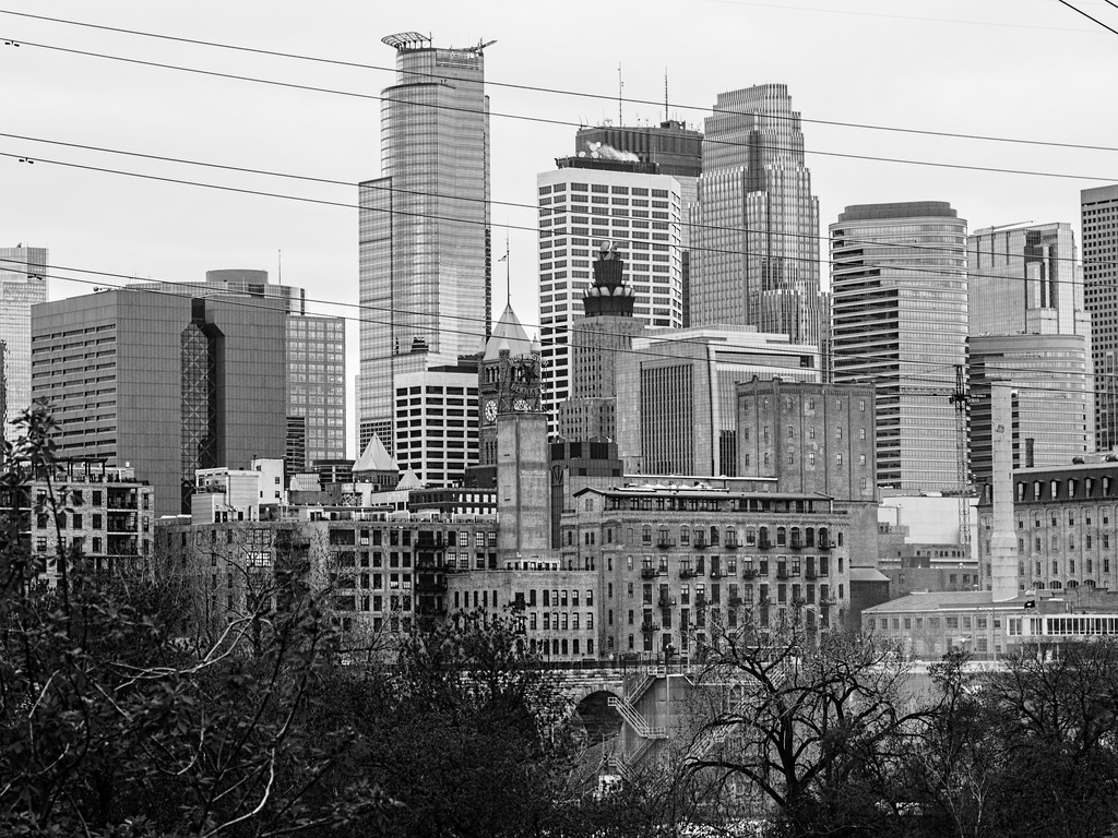 Minneapolis from the East Bank of the Mississippi by tosee