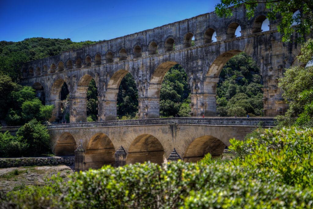 La Pont du Gard Aqueduct by taffy