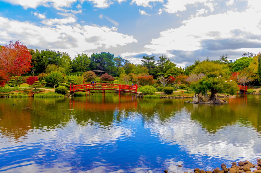 Japanese Gardens by corymbia