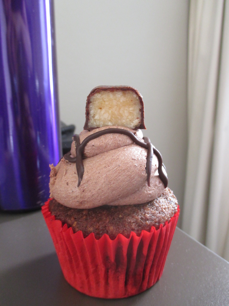 Cupcake! by alia_801