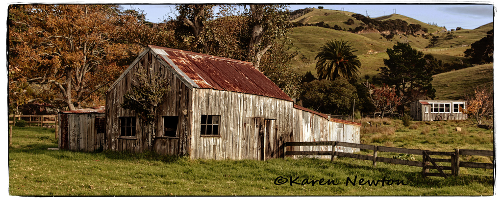 Old Barn by rustymonkey