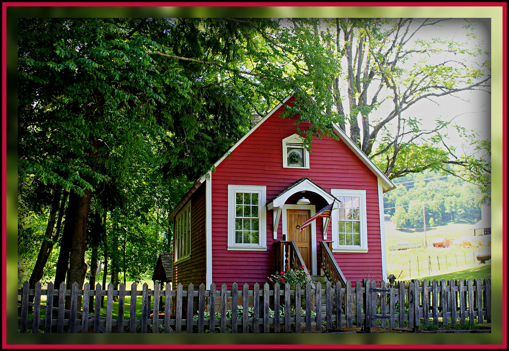 Little Red Schoolhouse by vernabeth